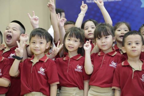 Đồng phục học sinh trường Vinschool 9