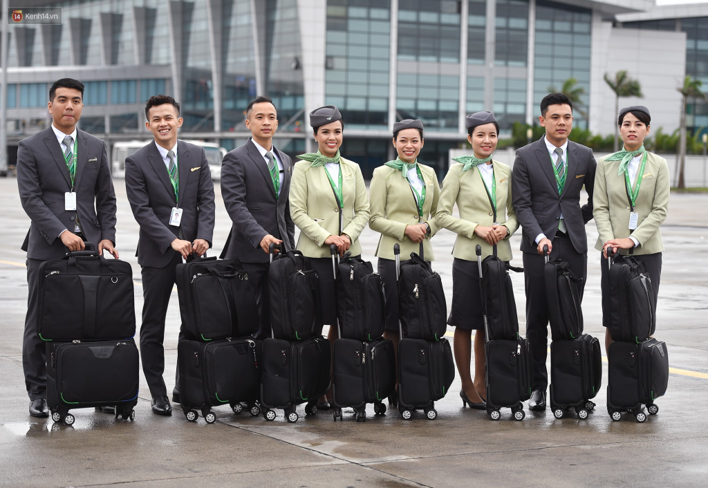 Cận cảnh đồng phục siêu đẹp của hãng hàng không Bamboo Airways