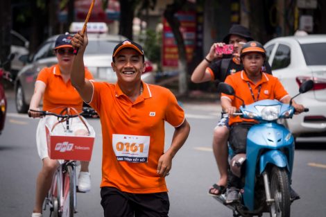 Áo đồng phục FPT 30 năm Tiên phong 21