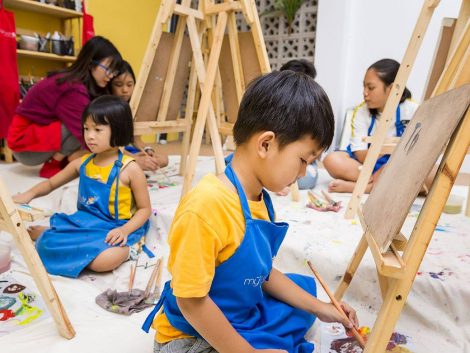 Đồng phục tạp dề Trung Tâm Dạy Vẽ Mỹ Thuật Bụi tại Hà Nội 51 Đồng phục tạp dề Trung Tâm Dạy Vẽ Mỹ Thuật Bụi tại Hà Nội